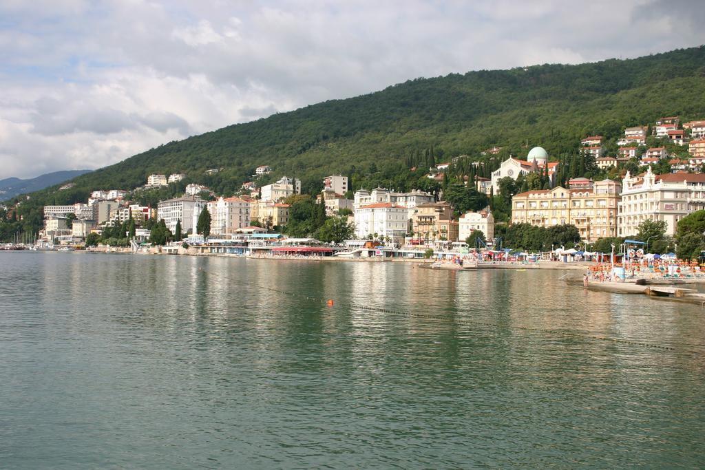 Apartment Vivoda Opatija Extérieur photo